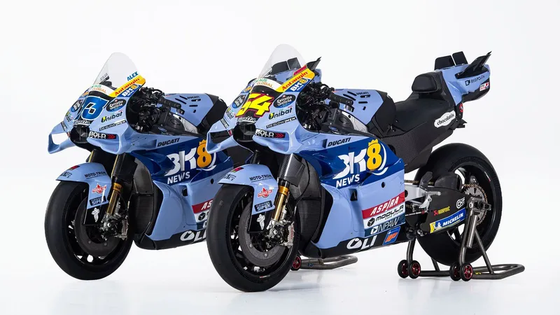 The two BK8 Gresini Racing Ducati bikes in 2026 livery